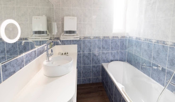 Hôtel - Hôtel - Restaurant De Paris - restaurant JALIGNY-SUR-BESBRE - top resto JALIGNY-SUR-BESBRE